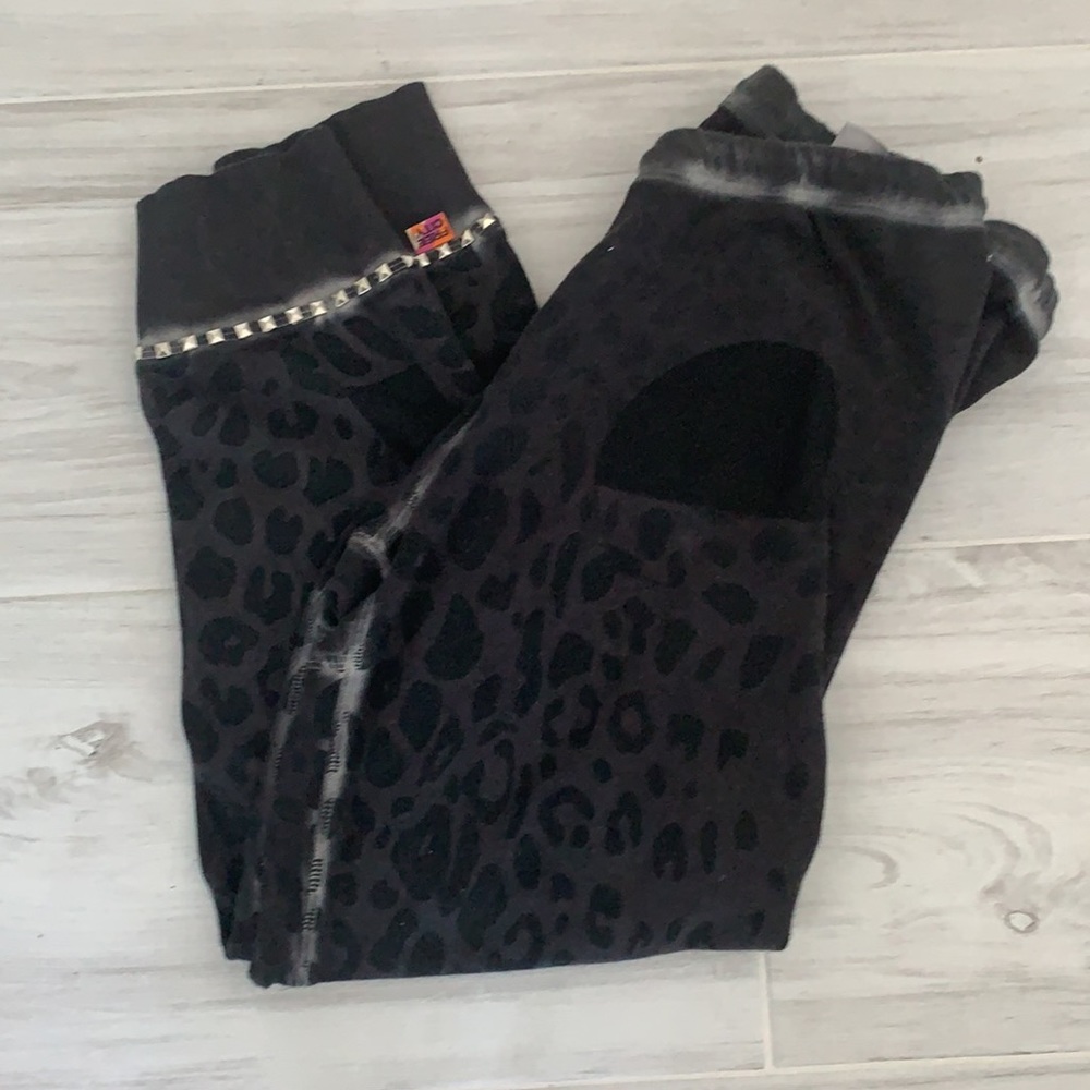 Free city sweats